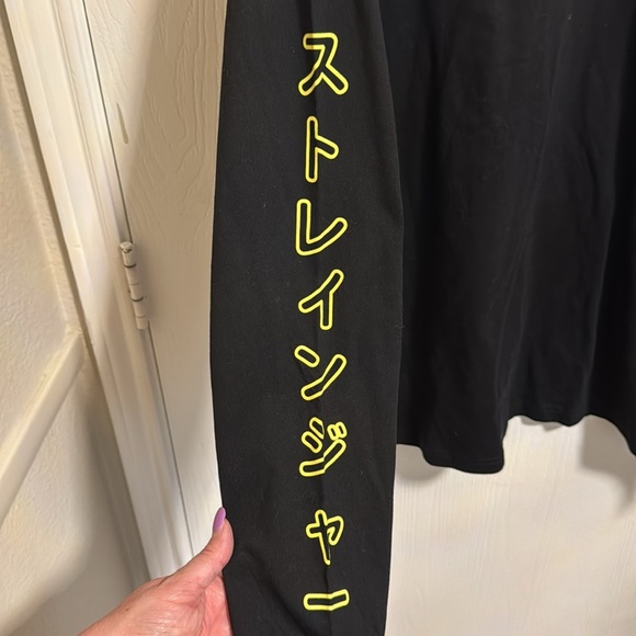 Netflix‎ Stranger Things Chogrin Elegorgon Long Sleeve T Shirt Unisex Size Large - Picture 4 of 8